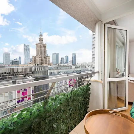 8th Floor View By Bookinghost * ורשה