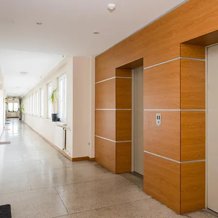 8th Floor View By Bookinghost Διαμέρισμα